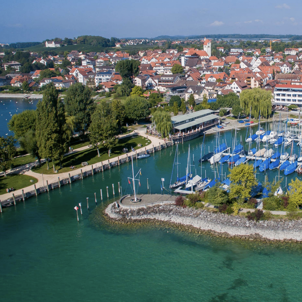 Immenstaad am Bodensee Yachtcharter Bodensee - Hausboot - Motoryacht - Motorboot